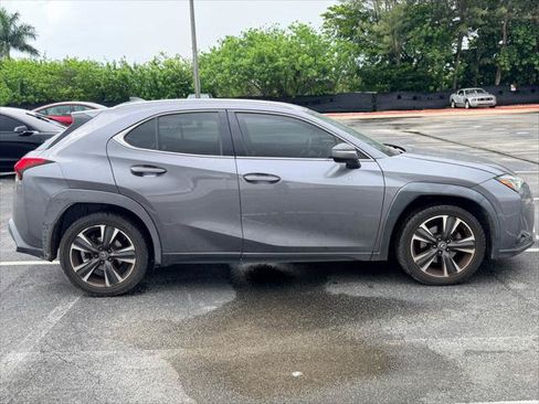 Used 2020 Lexus UX 200 w/ Accessory Package FWD image 11