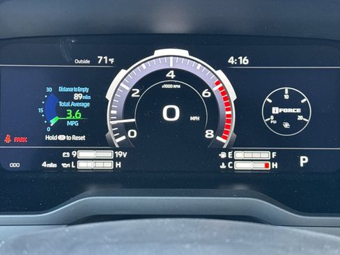 New 2026 Toyota Tundra Platinum AWD/4WD image 22