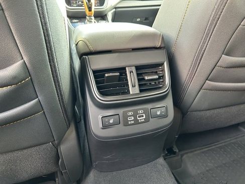Used 2025 Subaru Outback Wilderness image 25