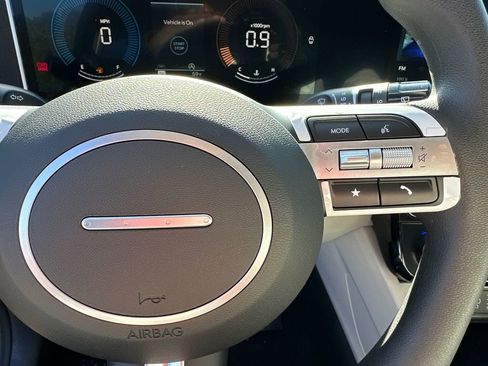 New 2025 Hyundai Tucson SEL image 25