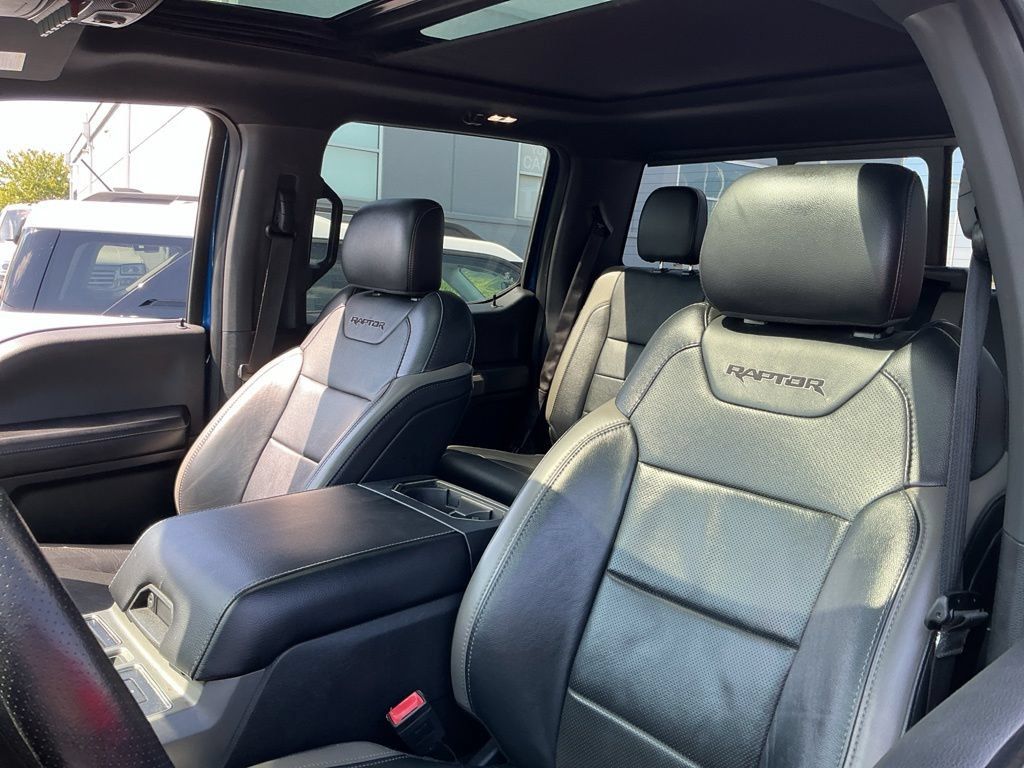 Used 2018 Ford F150 Raptor w/ Equipment Group 802A Luxury AWD/4WD image 10