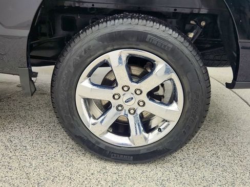 Used 2022 Ford F150 XLT w/ Equipment Group 302A High image 9