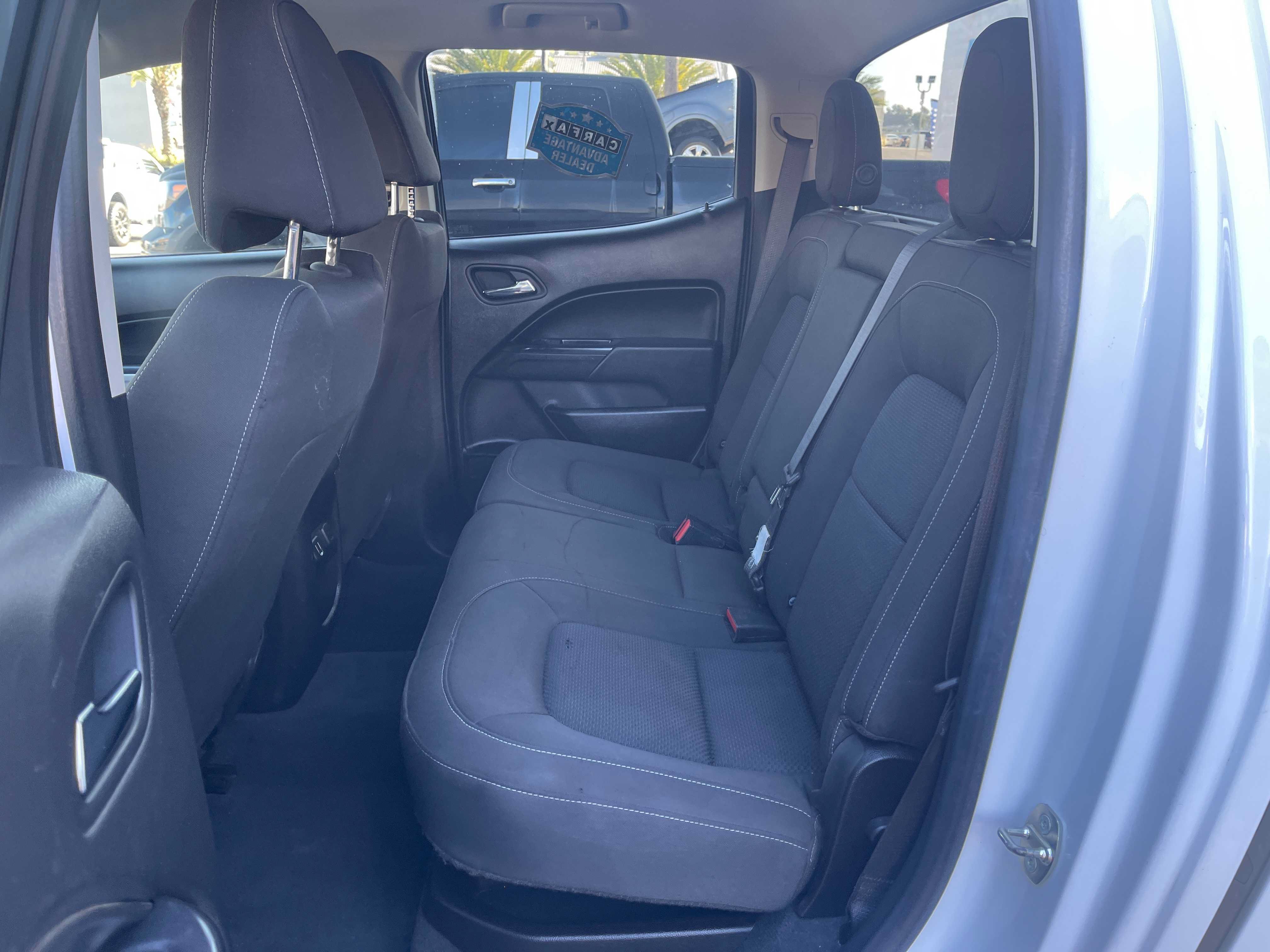 Used 2021 Chevrolet Colorado LT AWD/4WD image 13