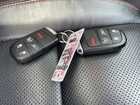 Used 2024 Dodge Durango GT AWD/4WD image 9