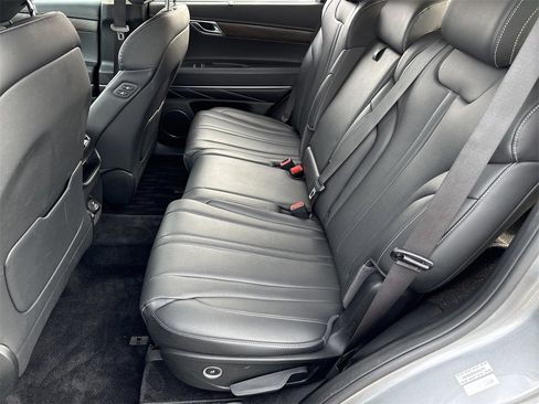 Used 2024 Genesis GV80 2.5T image 14