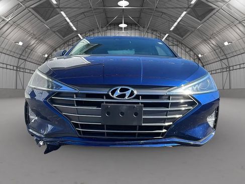 Used 2020 Hyundai Elantra Value Edition w/ Cargo Package (C1) FWD image 9