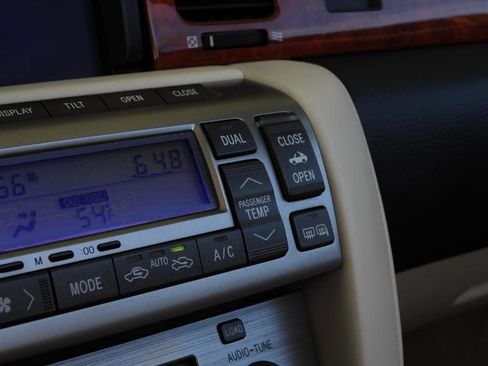 Used 2006 Lexus SC 430 Convertible image 77