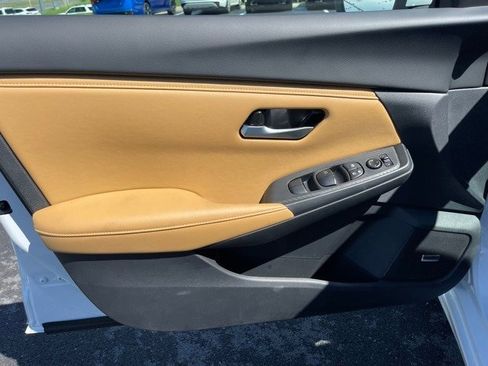 New 2025 Nissan Sentra SV w/ SV Premium Package image 10