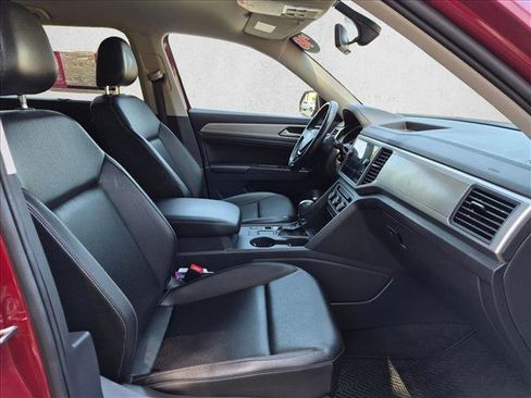 Used 2018 Volkswagen Atlas SE FWD image 19