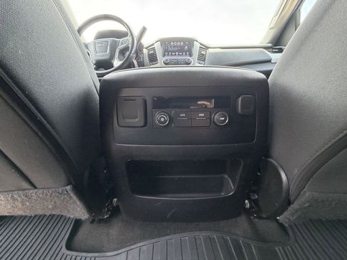 Used 2018 GMC Yukon XL SLE w/ SLE Value Package AWD/4WD image 24