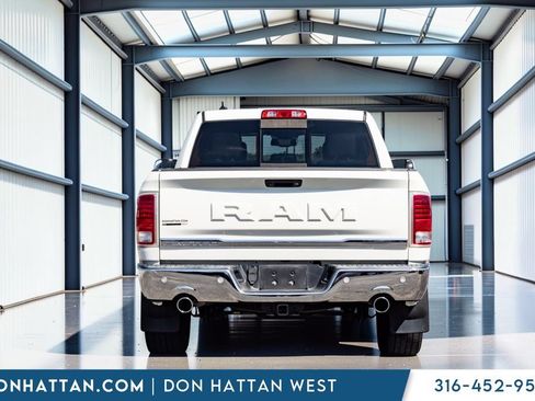 Used 2017 RAM 1500 Limited RWD image 24