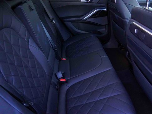 Used 2025 BMW X6 xDrive40i image 37