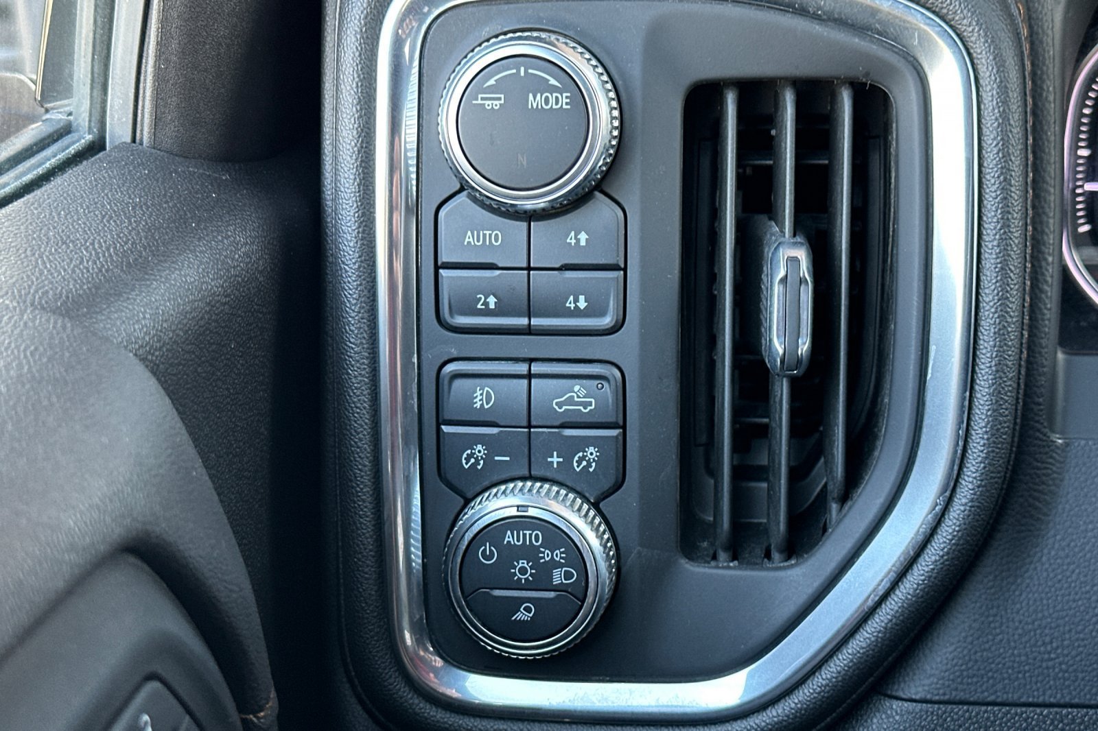 Used 2021 GMC Sierra 1500 AT4 AWD/4WD image 29