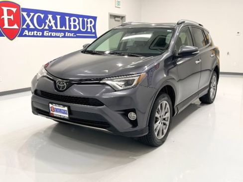 Used 2018 Toyota RAV4 Limited w/ All Weather Liner Package image 10