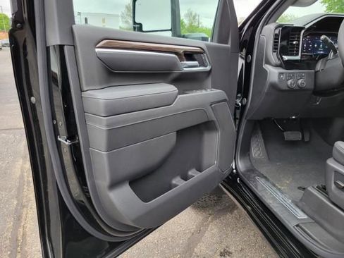 New 2026 Chevrolet Silverado 2500 LT w/ Trail Boss Package AWD/4WD image 6
