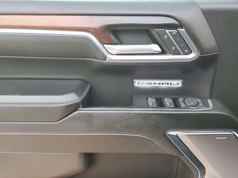 Used 2024 GMC Sierra 1500 Denali RWD image 17