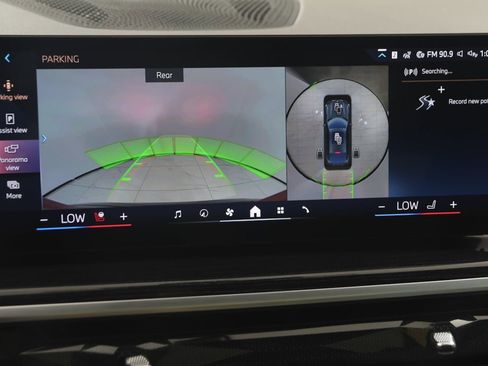 Used 2024 BMW X6 xDrive40i w/ Premium Package image 7