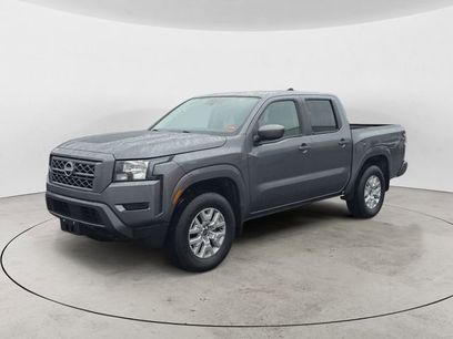 Used 2023 Nissan Frontier SV w/ Tow Package