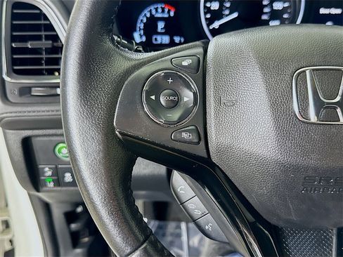 Used 2022 Honda HR-V EX-L image 21