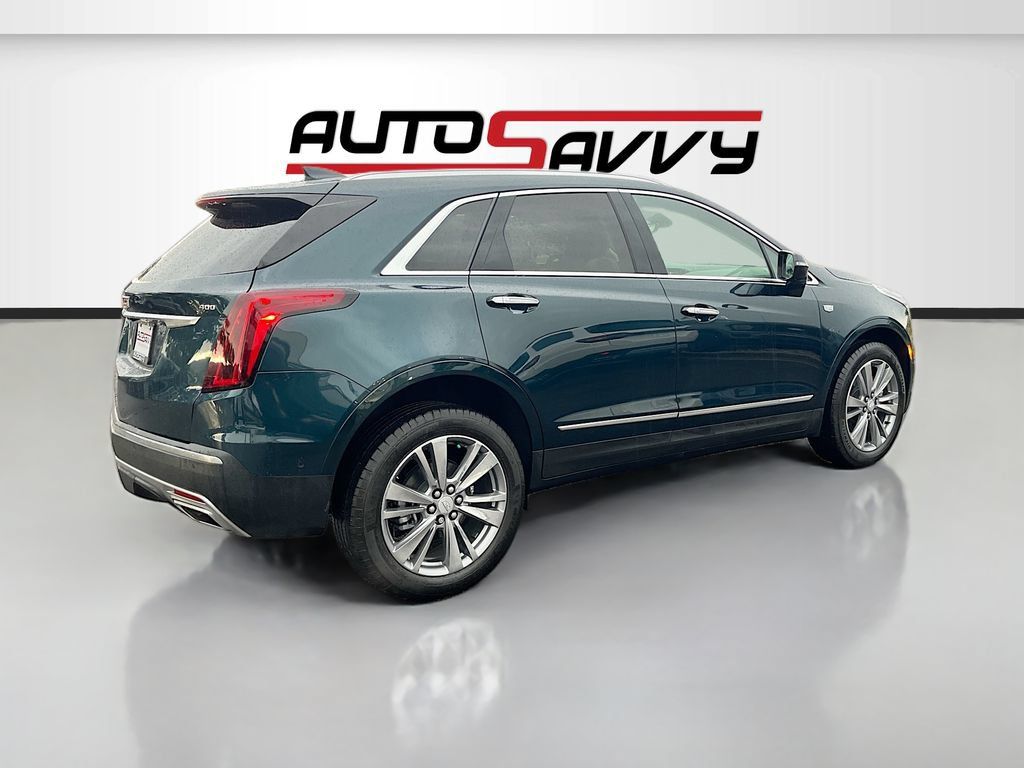Used 2026 Cadillac XT5 Premium Luxury w/ Driver Assist Package AWD/4WD image 7