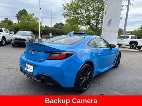 Used 2023 Toyota GR86 Premium RWD image 8