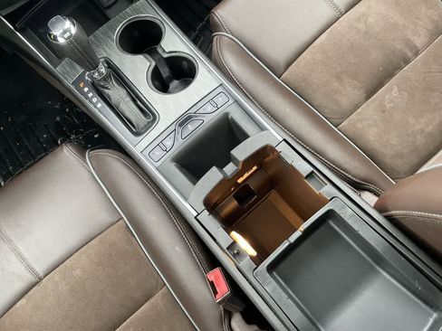 Used 2014 Chevrolet Impala LT w/ Premium Seating Package image 23