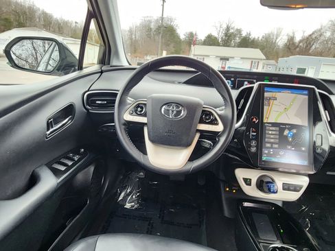 Used 2019 Toyota Prius Prime Premium w/ Carpet Mat Package image 31
