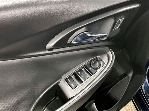 Used 2018 Chevrolet Malibu LS image 37