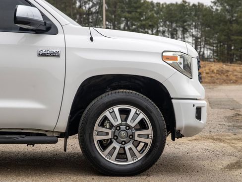 Used 2018 Toyota Tundra Platinum image 4