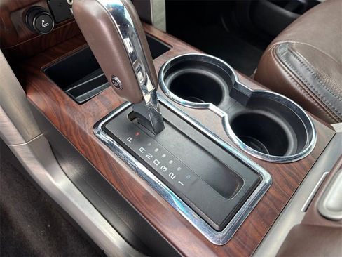 Used 2009 Ford F150 Platinum image 18