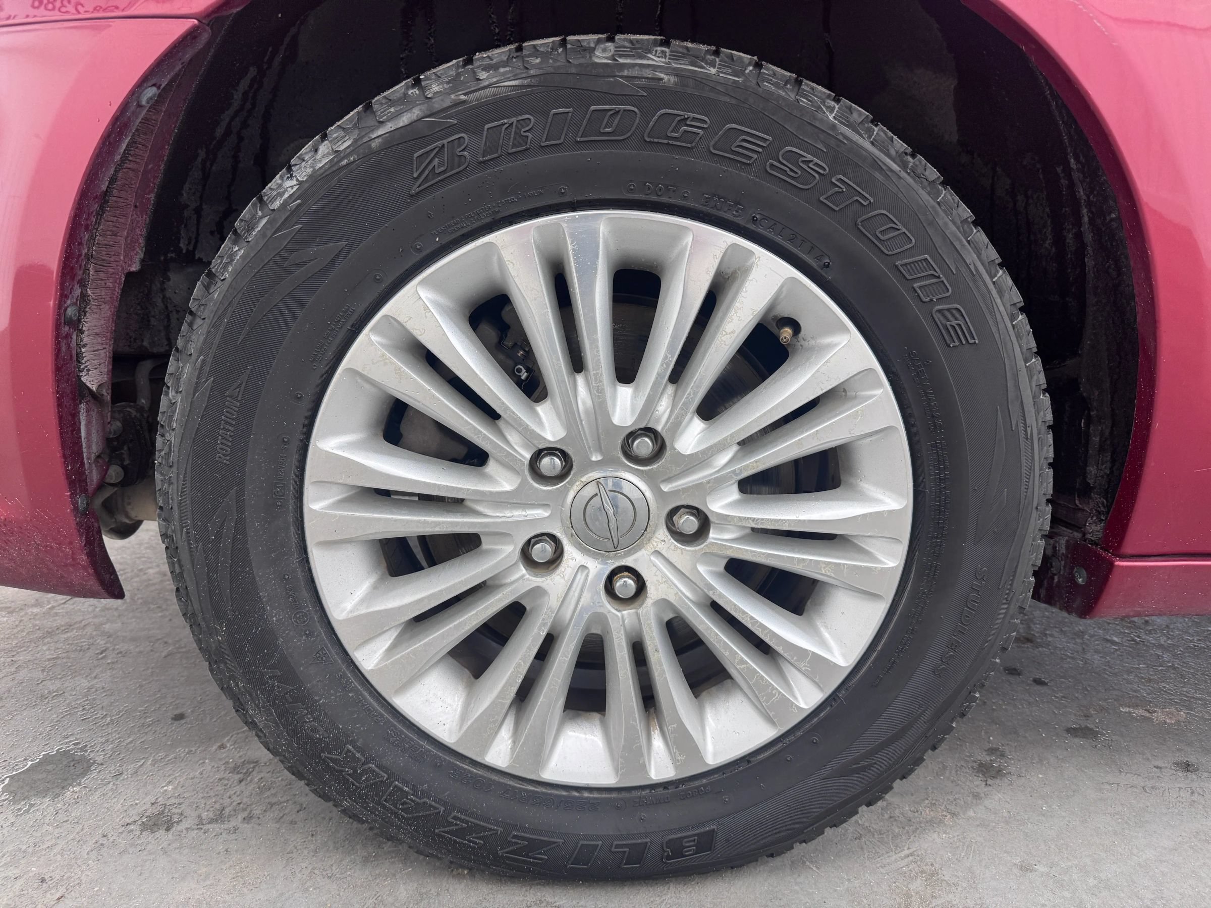 Used 2012 Chrysler Town & Country Limited FWD image 14