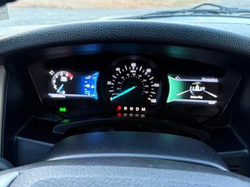 Used 2015 Ford Expedition EL Limited w/ Equipment Group 301A image 9