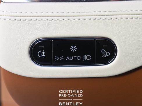 Used 2024 Bentley Continental GT image 29