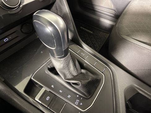 Used 2020 Volkswagen Tiguan S FWD image 24