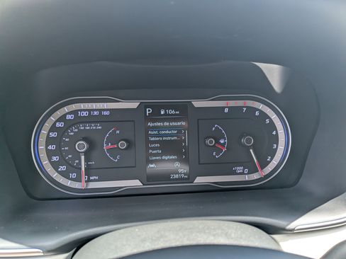 Used 2023 Hyundai Tucson SEL FWD image 28