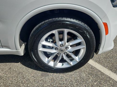 Used 2024 Dodge Durango GT AWD/4WD image 10