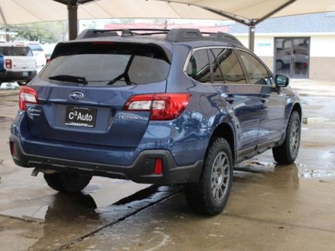 Used 2019 Subaru Outback 2.5i Limited image 10