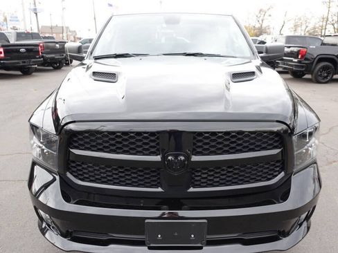 Used 2023 RAM 1500 Express w/ Wheel & Sound Group AWD/4WD image 8