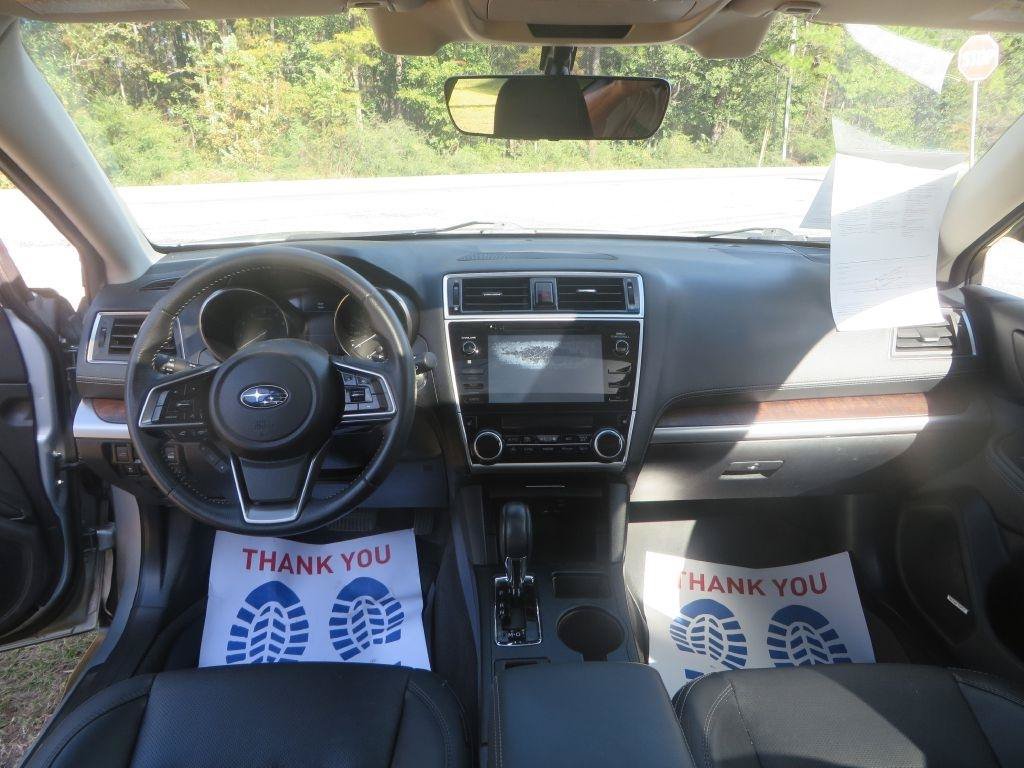 Used 2019 Subaru Outback 2.5i Limited AWD/4WD image 15