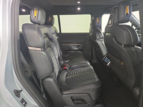 Used 2025 Rivian R1S Adventure AWD/4WD image 23
