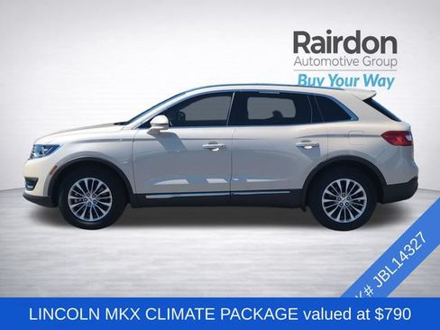 Used 2018 Lincoln MKX Select w/ Select Plus Package AWD/4WD image 4