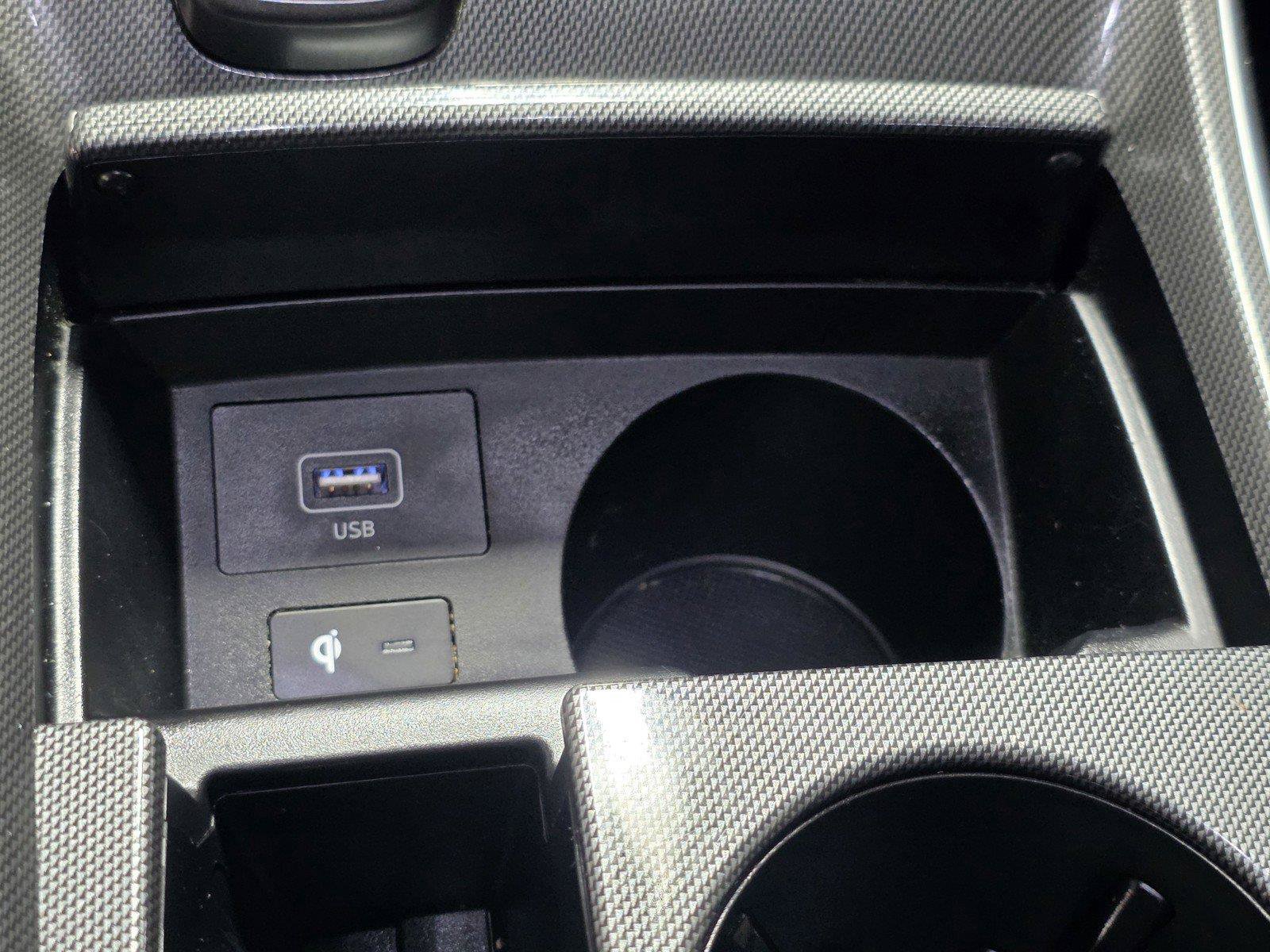 Used 2021 Hyundai Santa Fe Limited FWD image 29