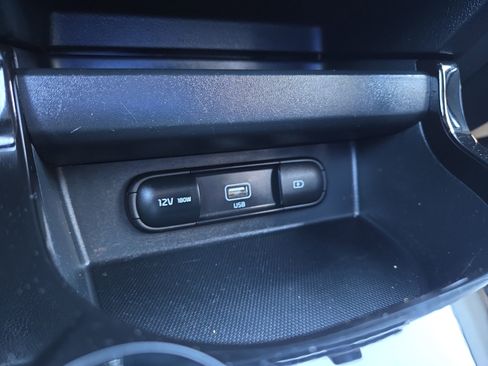 Used 2023 Kia Seltos S w/ Navigation Package AWD/4WD image 20