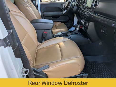 Used 2022 Jeep Wrangler Rubicon w/ Steel Bumper Group image 19