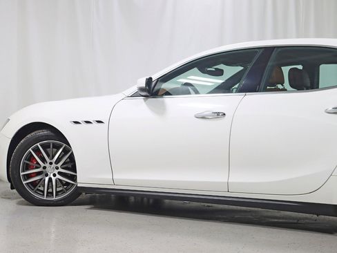 Used 2018 Maserati Ghibli S Q4 image 11