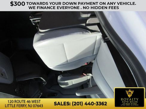 Used 2018 Ford Transit 150 130 Medium Roof image 9