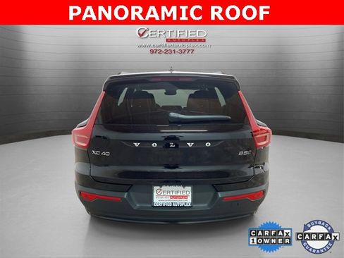 Used 2025 Volvo XC40 B5 Plus image 5