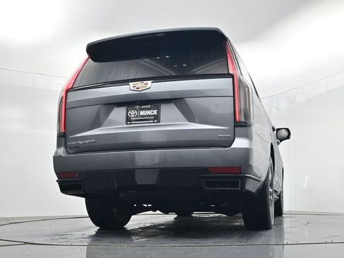Used 2021 Cadillac Escalade Sport w/ Driver Assist Tech Package AWD/4WD image 56