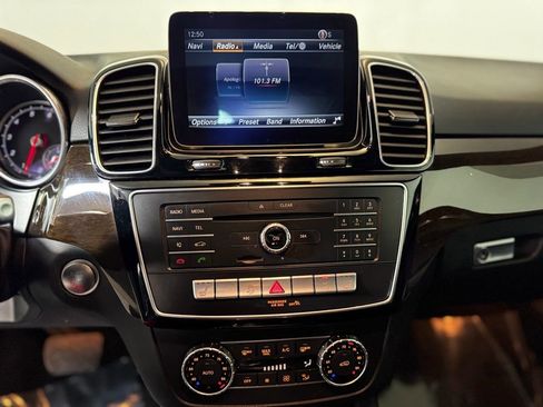 Used 2017 Mercedes-Benz GLE 350 4MATIC image 18