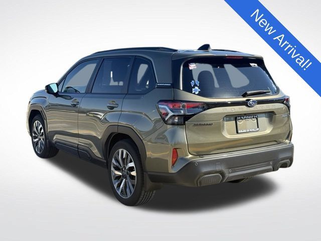 Used 2025 Subaru Forester Touring AWD/4WD image 5
